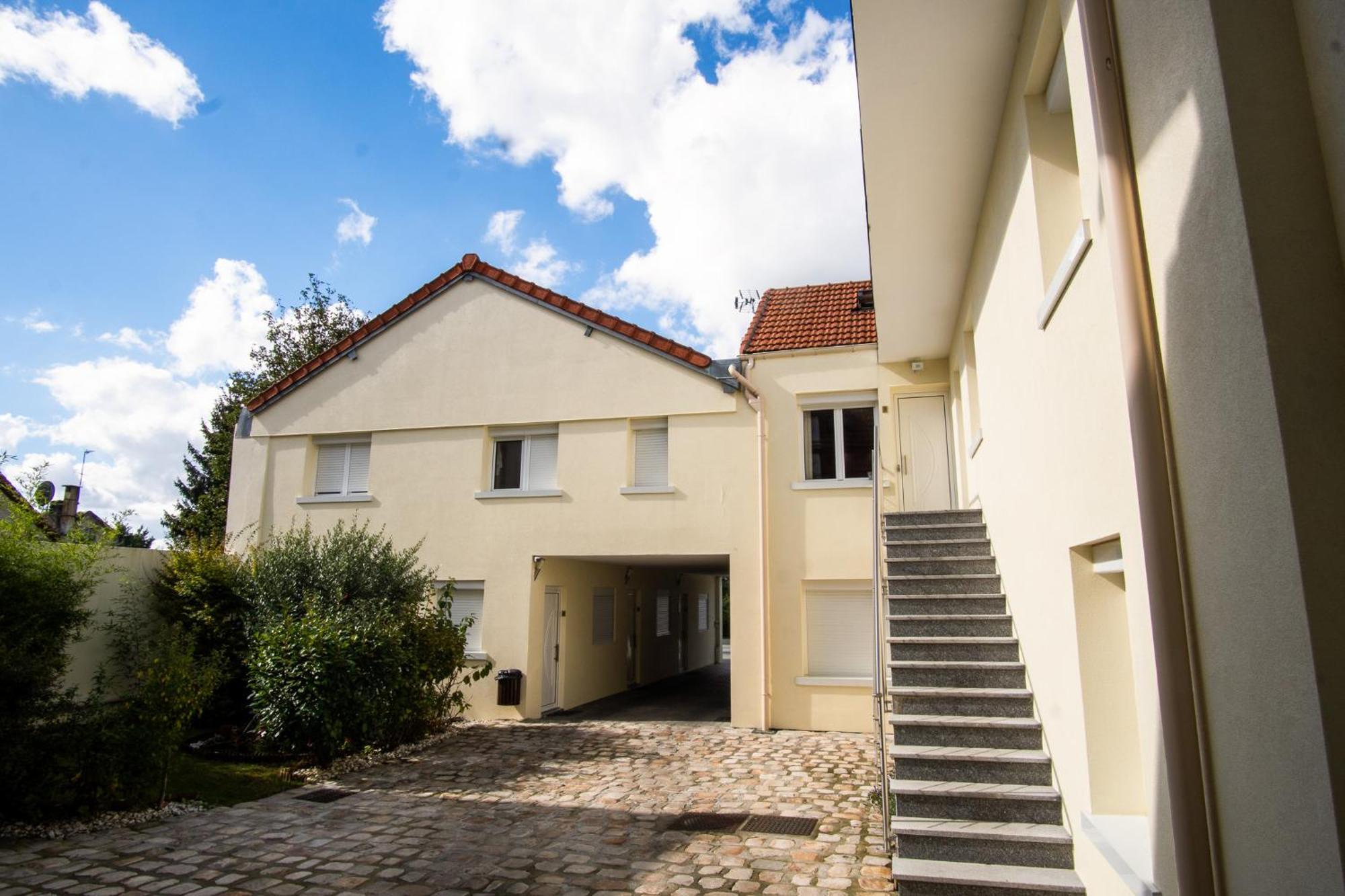 Apartment A L'ombre Du Pin 